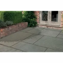 B&M Natural Limestone 600 X 600mm - Azure