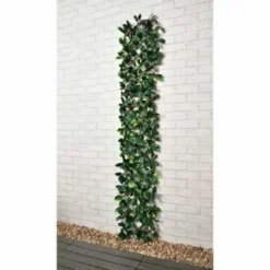 B&M Expanding Artificial Laurel Leaf Trellis 180 X 30cm